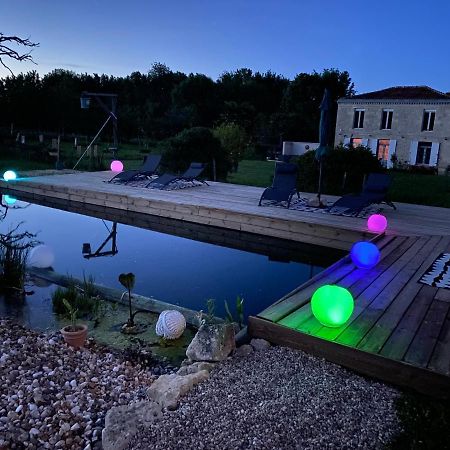 Chambre D'Hote Pres Bordeaux Au Chateau Camponac Bourg-sur-Gironde Kültér fotó