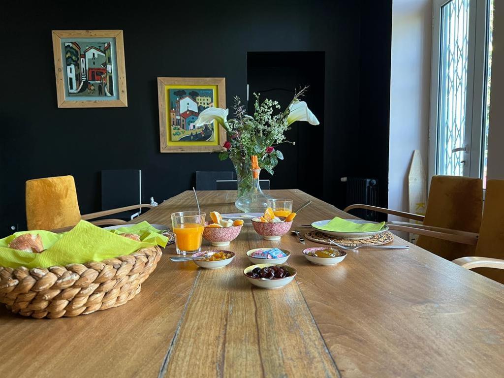 Chambre D'Hote Pres Bordeaux Au Chateau Camponac Bourg-sur-Gironde Kültér fotó